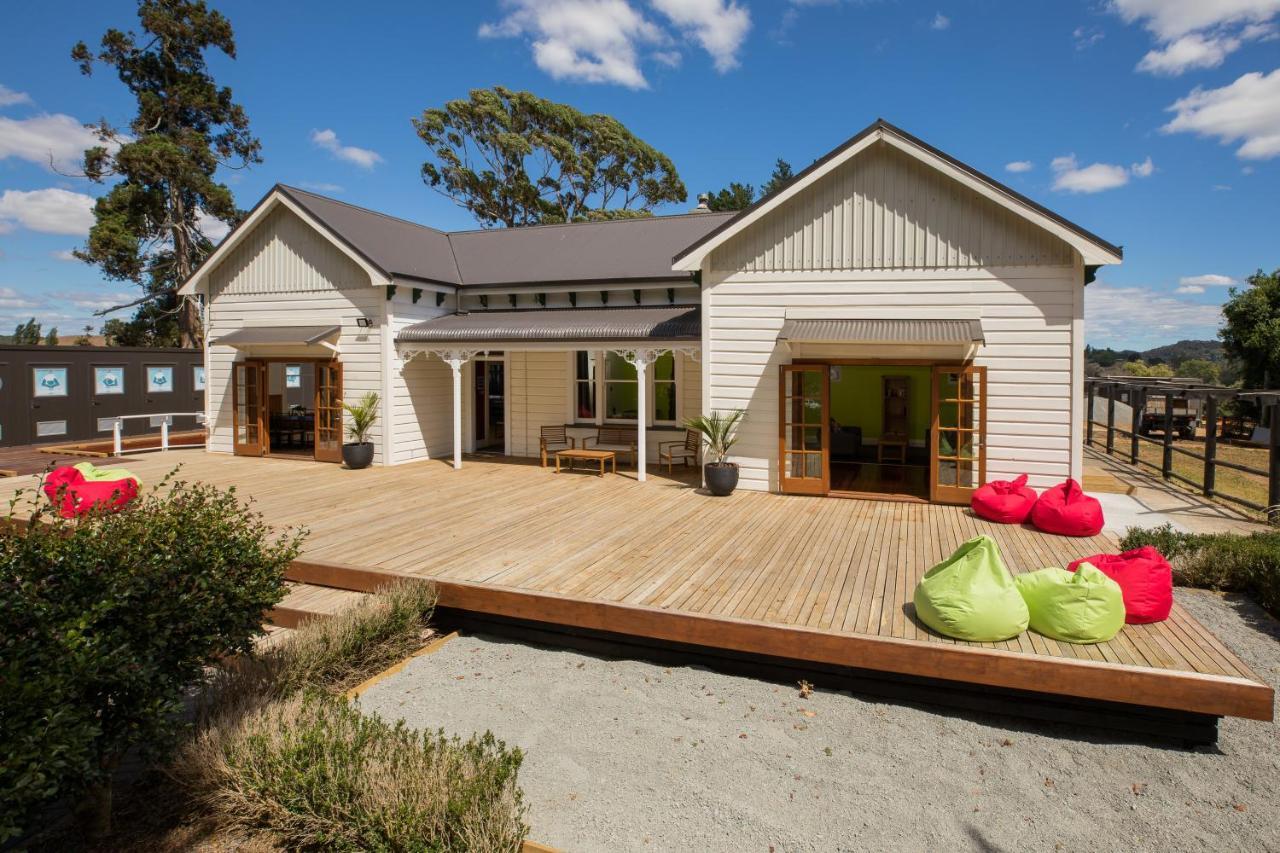 Waitomo Homestead Cabins Пещеры Вайтомо Экстерьер фото